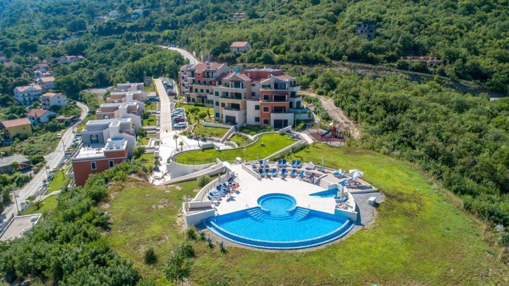 Lavender Bay Apartment F8 Donji Morinj Exteriér fotografie